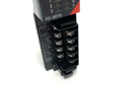 USED AUTOMATIONDIRECT DIRECTLOGIC DL205 RELAY OUTPUT MODULE, 8-POINT