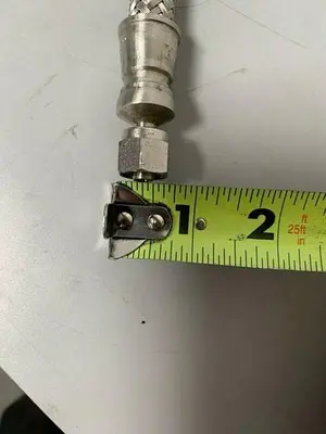 USED 35" STAINLESS STEEL BRAIDED HOSE W/ 5/8" SWAGELOK 316 3100 PSIG CONNECTION