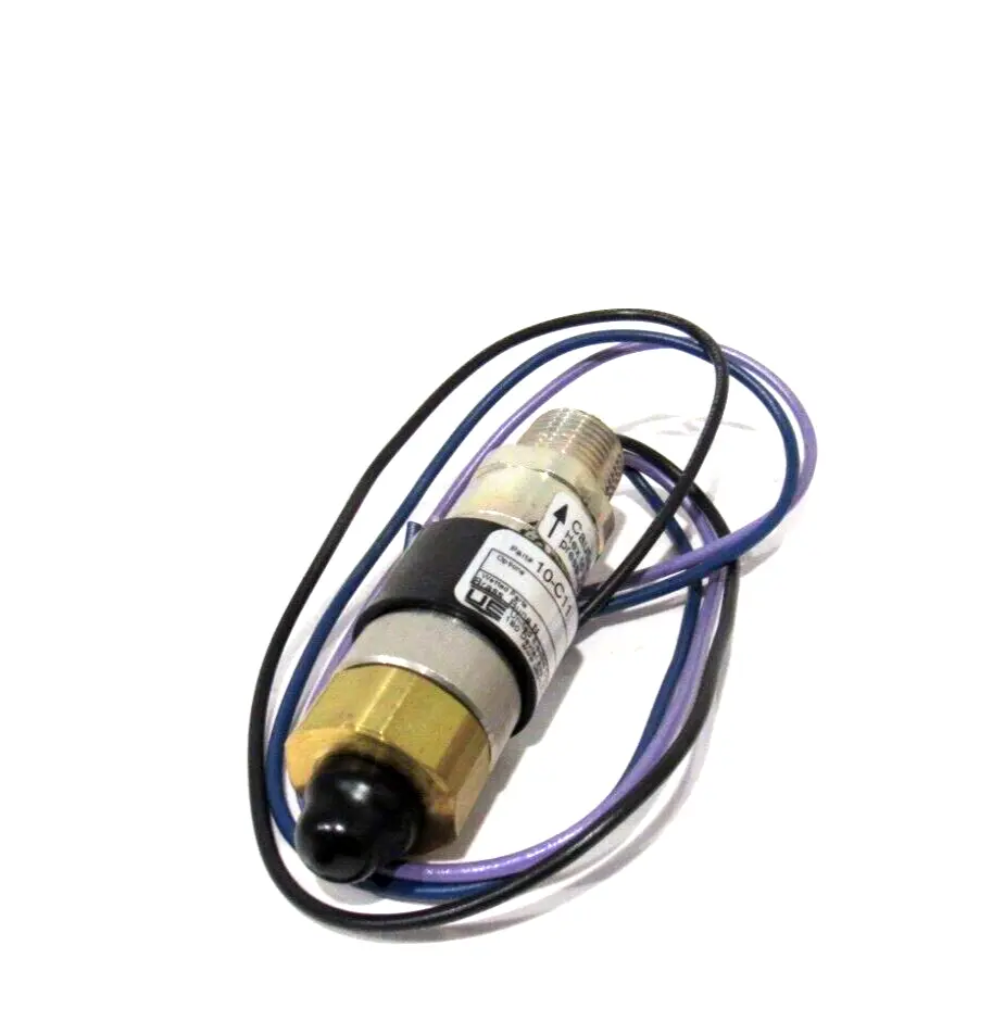 NEW UNITED ELECTRIC 10-C11 PRESSURE SWITCH 10C11