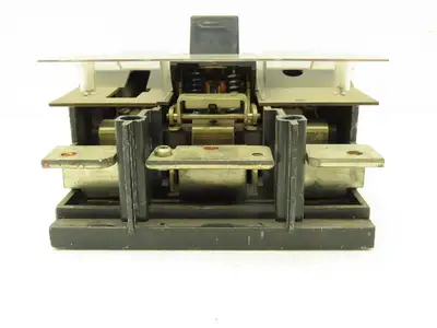 Westinghouse 1288C08G10  600A Bucket Switch Circuit Breaker Disconnect 3-Pole