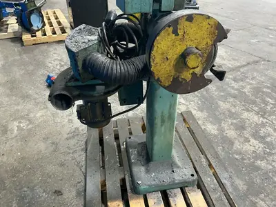 Used BALDOR M00 M88/197 Pedestal Type Grinders (Double End) Ohio US | HGR 24 #1580169