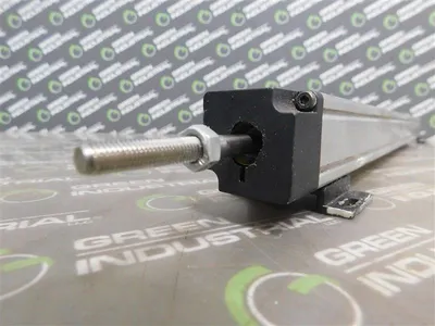 Novotechnik LWH 450 Position Transducer Art.024318 F.Nr.044810/D Used