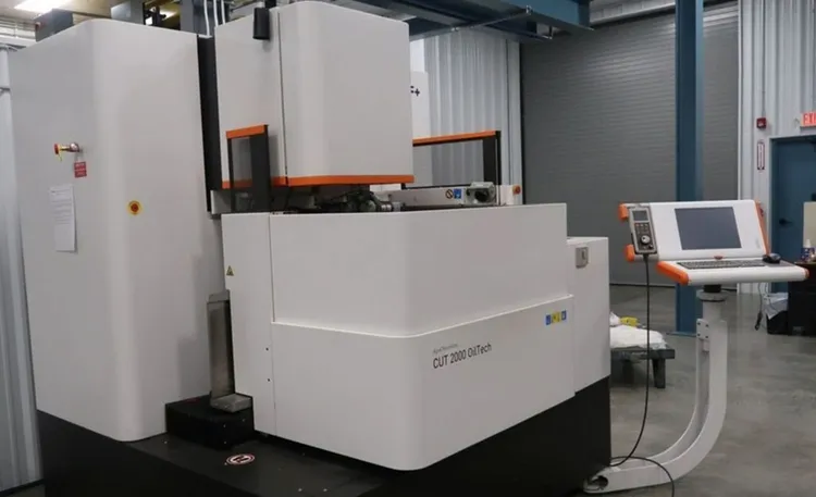 Used 2018 AGIECHARMILLES CUT 2000 OILTECH Wire EDM | Advanced Capital Equipment #722636