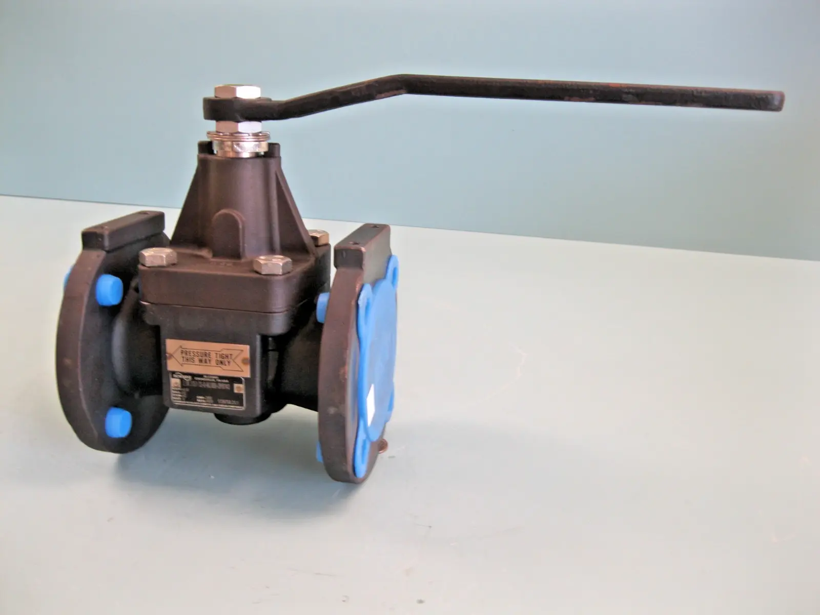 NEW 2" 150# McCanna Flowserve WCB 2.00 S151 CS-U-HC/8DU-CM10143 Ball Valve C9