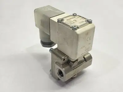 VXD235DZ2AE | SMC  Pneumatic 2-Way Media Valve 1/4" NPT - New – Open box