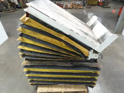 Omni Ergonomics EL-24 Air Pneumatic Scissor Lift Tilt Table 2700LBS 33x43" Top