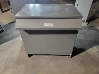 USED 2002 SQUARE D C75T8HCU