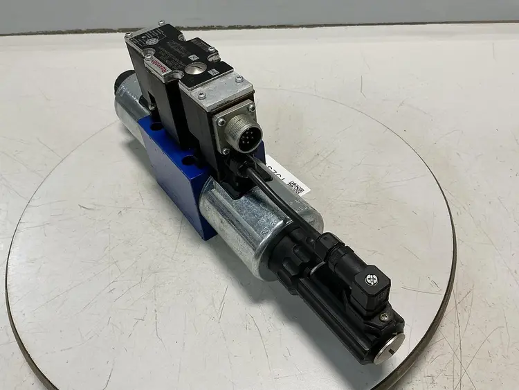 Used REXROTH R900927233 Valves/Fittings Michigan US | Ideal Machinery #779504