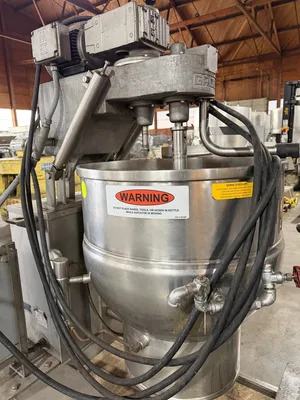 USED GROEN DEE/4T-40
