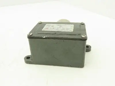 United Electric J6D 4694 Pressure Switch 18PSI 15A 125/250V Lot of 2