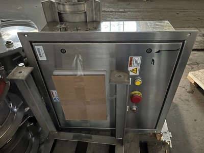 Used _UNKNOWN_ _UNKNOWN_ Double Cone - V Rotary Vacuum Dryers Ohio US | Federal Equipment Company #1553233