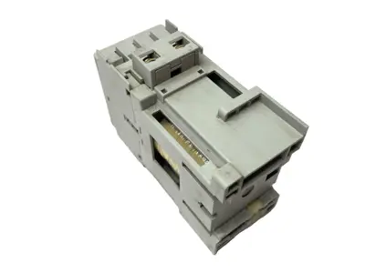 USED ALLEN-BRADLEY IEC CONTACTOR 3-POLE 16A