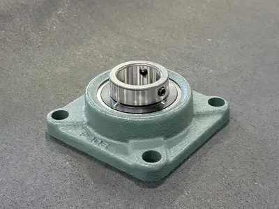 Square Flange Block Bearing 1-1/2" Bore, UCF208-108D1