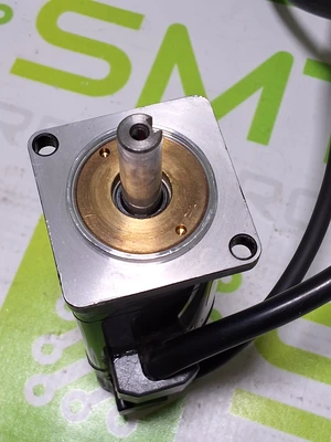 YASKAWA SGMAH-01AAA61D-0Y AC SERVO MOTOR