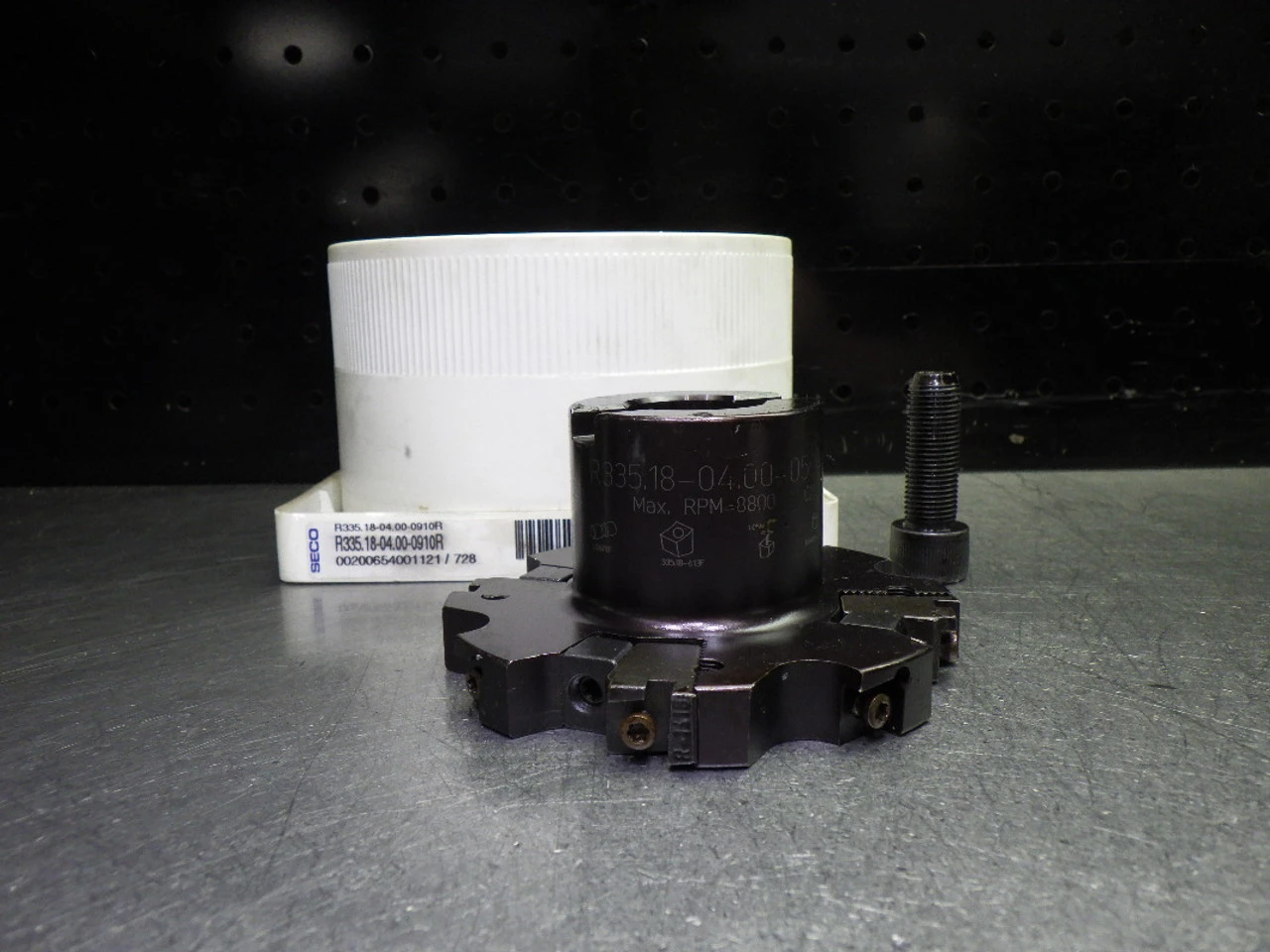 SECO 4" (.55-.67") Slot Milling Cutter 1" Arbor R335.18-04.00-055-10-08 (LOC3398B)