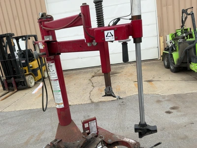 Used _UNKNOWN_ _UNKNOWN_ Tire Balancers Michigan US | Miedema Asset Management Group #1580290