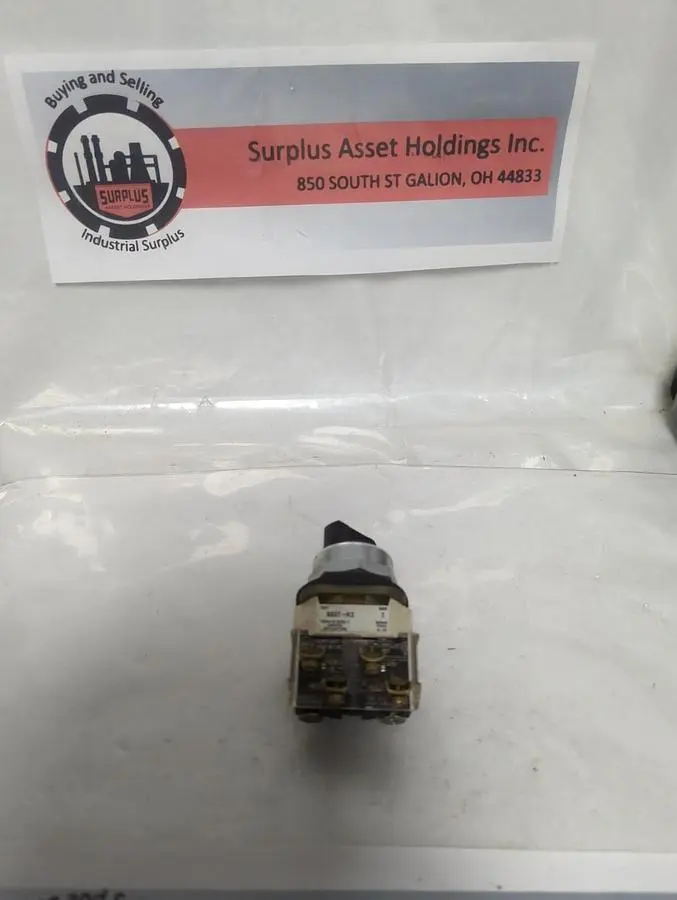 Used ALLEN BRADLEY 800T-H2 Relays & Switches Ohio US | Surplus Asset Holdings #1553667