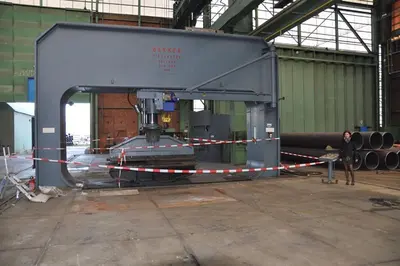 USED BAKKER 500 TON DISH END FORMING PRESS