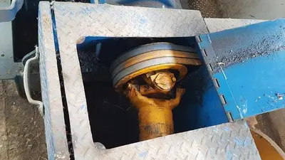 USED SJ PETRO SJ-300 TRIPLEX MUD PUMP