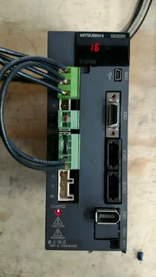 Mitsubishi MR-J3-70B-EB AC Servo Drive 1E