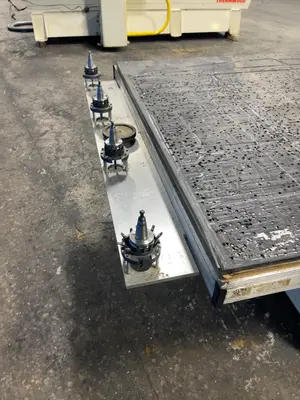 USED 2005 THERMWOOD CORPORATION CS40
