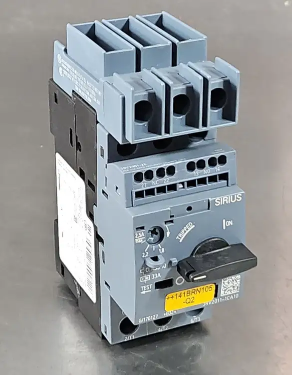 Used Siemens Siemens 3RV2011-1CA10 Circuit Breakers South Carolina US | Palmetto Automation #1158163
