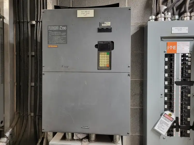 Used MITSUBISHI FR-Z260-22K Switchgears British Columbia CA | Lenmark #239533