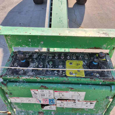 USED 2017 Genie S-80X
