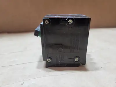 USED CUTLER-HAMMER BR230