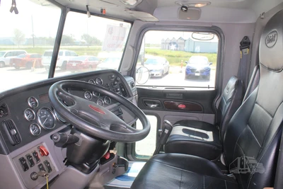 Used 2012 PETERBILT 367 Vacuum Truck Texas US | Roll Off Truck World #1491929