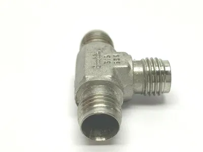 3/8"-6-MT | Cajon 316 Stainless  Male NPT Pipe Tee - Used