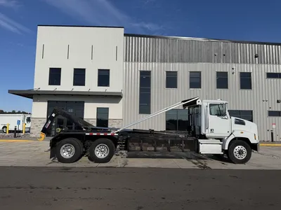 Used 2017 WESTERN STAR 4700 STELLAR Hooklifts & Roll-Offs Minnesota US | Carco Truck & Equipment #1513974