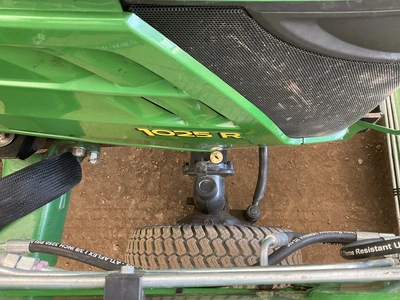 Used JOHN DEERE 1025 R Sub-Compact & Compact Tractors Michigan US | Miedema Asset Management Group #1413783