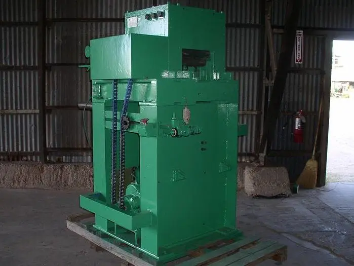 SCHLEICHER TYPE H-3, COIL FEEDER & STRAIGHTENER, 12" CAP. 3-ROLL, S/N-2404/44