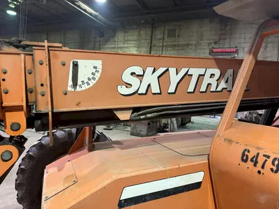 USED 2006 JLG 6036