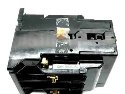 NEW JOSLYN CLARK 7441-1020-11 CONTACTOR 120V 50/60HZ 7441102011