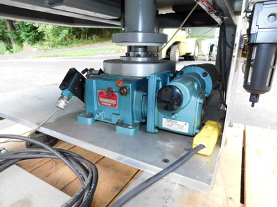 USED 4' ROTARY INDEXING TABLE 4' INDEXING TABLE