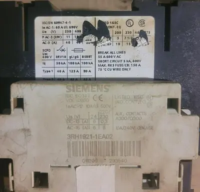 USED SIEMENS 3RT1035-1BB40