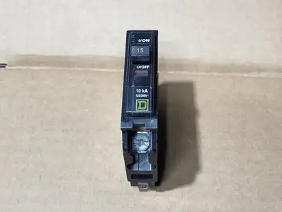 Used SQUARE D QOB115 Switchgears British Columbia CA | Lenmark #1438699