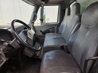 2005 INTERNATIONAL 4300 SBA 4X2 BOX TRUCK | Levy Recovery Group (25)