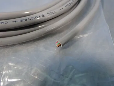 NEW OMRON R88ACSK005SU1