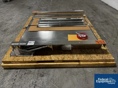 NEW Servolift Servolift Bulk Bag Discharge Sifting Stand