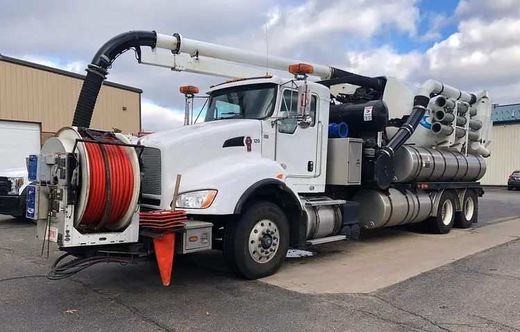2012 VACTOR 2100P Combination Sewer Cleaner | VacSource