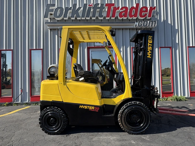 Used 2006 HYSTER H50FT Misc Forklifts Wisconsin US | Forklifttrader.com #1548380