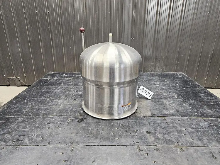 Used 2014 CROWN FOOD SERVICE EQUIPT. LTD DC-12 Stainless Steel Tanks Quebec CA | Carter-Wilson Equipment Services #1229338