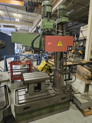 1992 KAO MING KMR-700S Radial Drills | 520 Machinery Sales LLC (3)