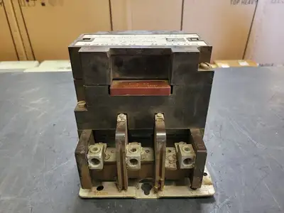 USED CUTLER-HAMMER C10EN3