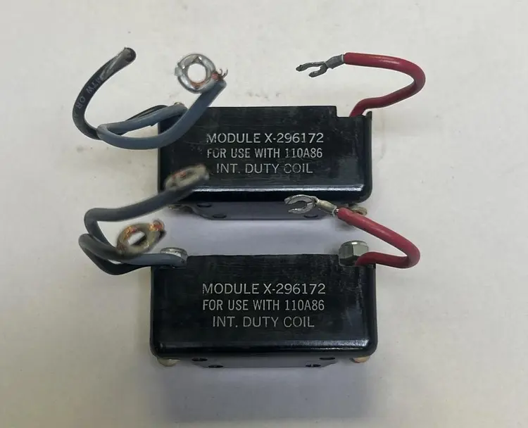 Used ALLEN-BRADLEY X-296172 PLC Contactors | Surplus Asset Holdings #1227316