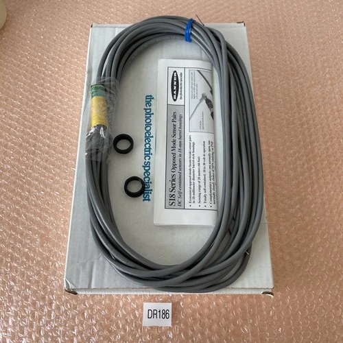 NEW Banner Engineering 30679