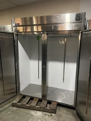 Used TRUE TG2FRI - 2S Freezers Florida US | BAM Discount Restaurant Equipment #1390590